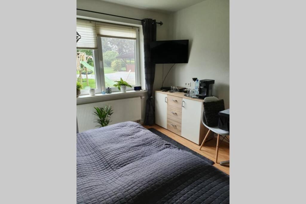 Zentrales Zimmer Auf Dem Land Grosssolt Екстериор снимка